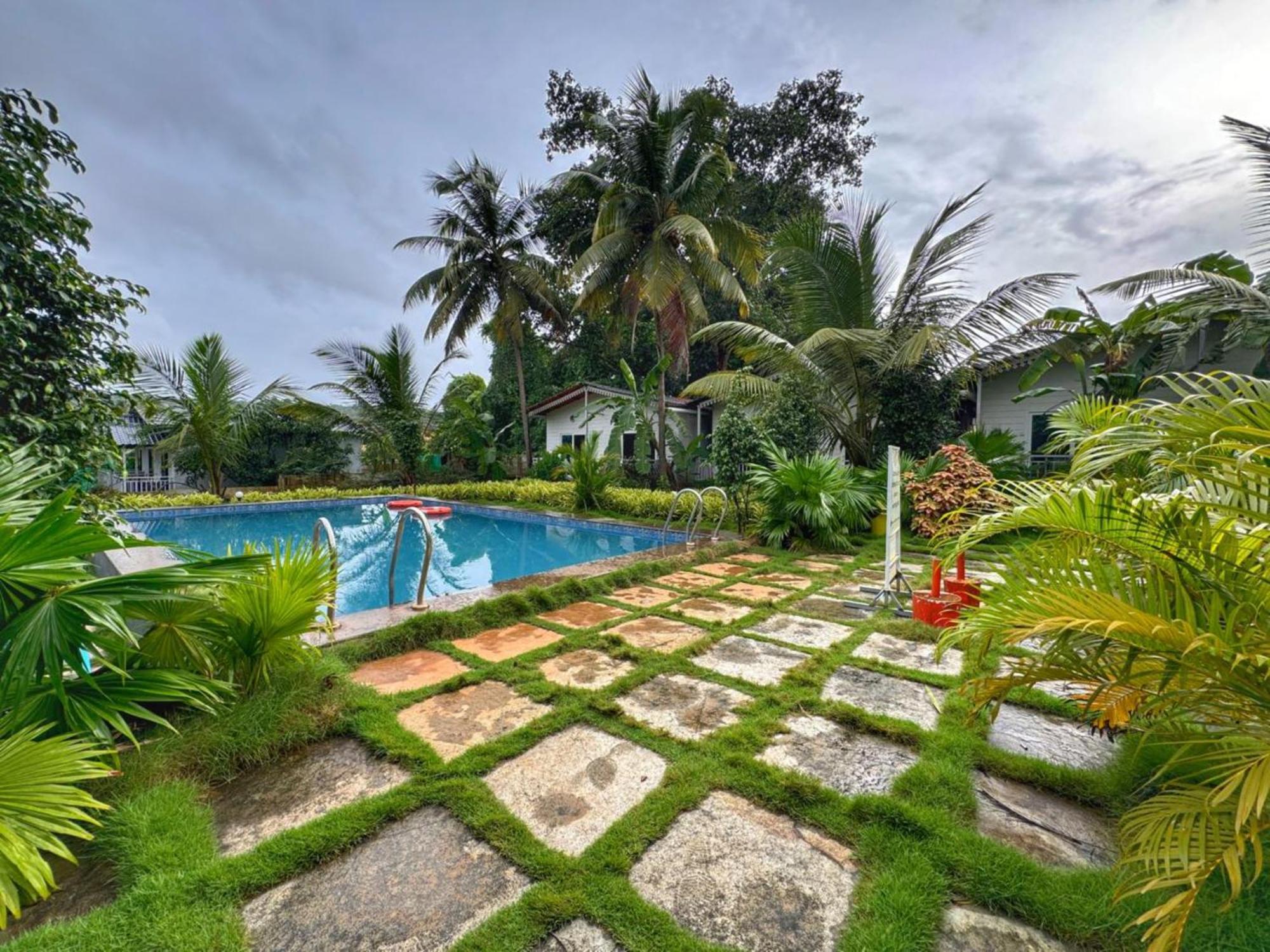 White Truffle Resort, Arambol Exteriör bild